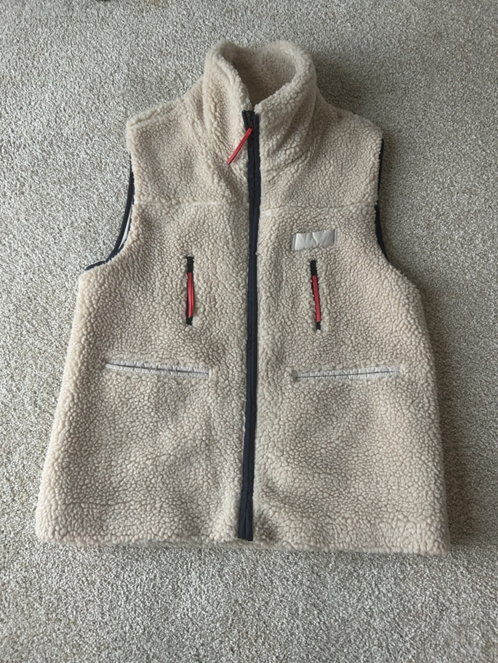 ING Cream Sherpa Fleece Vest with Zip detail
